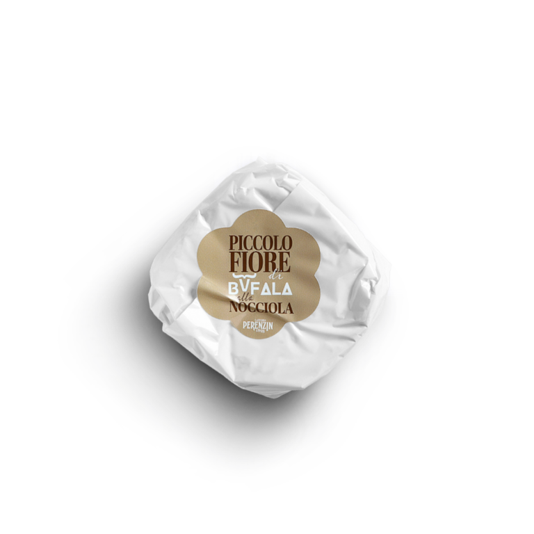 Piccolo Fiore di Bufala alla Nocciola – ser z mleka bawolego z orzechami laskowymi 250 g